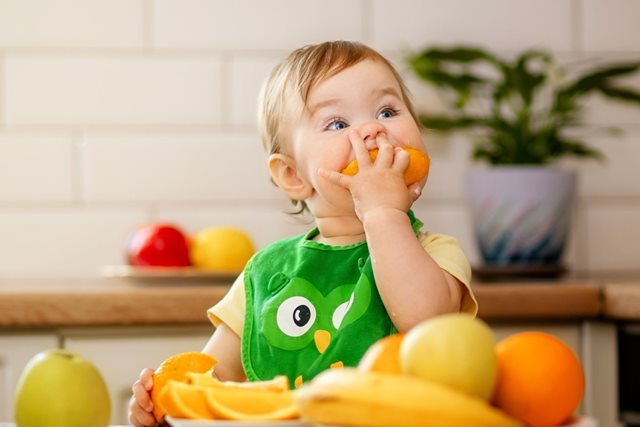 Các nhóm chất cần có trong bữa ăn của trẻ nhỏ